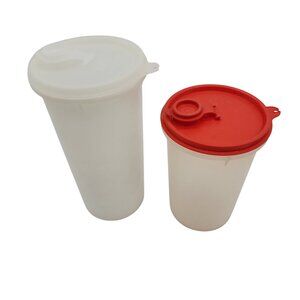 Tupperware Vintage 1 & 2 Quart round Containers Pour All Seals
